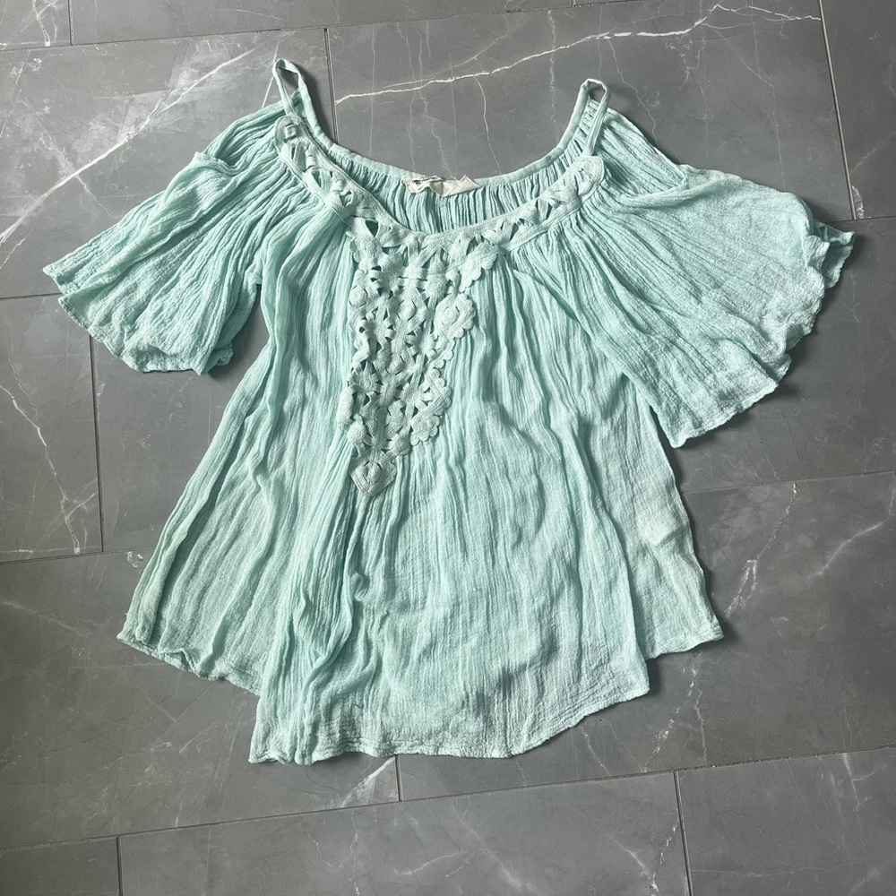 Jen's Pirate Booty Light Aqua Off-Shoulder Crochet Blouse